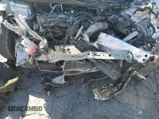 2021 Toyota Sienna XLE with VIN 5TDJRKEC9MS025281, listed as a Copart auction lot 41878385 with 0 mi miles and Salvage Title. Bid and sale history available at carsss.com. Image 12.