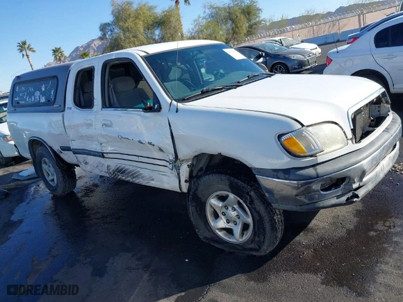 2000 Toyota Tundra SR5 with VIN 5TBRT3417YS010187, listed as a IAAI auction lot 41537695 with NaN miles. Bid and sale history available at carsss.com. Image 11.