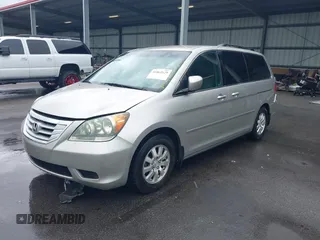 2008 Honda Odyssey EX with VIN 5FNRL38418B101360, listed as a IAAI auction lot 41862629 with 235,653 mi miles. Bid and sale history available at carsss.com. Image 2.
