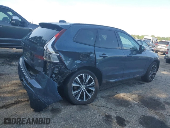 2024 Volvo XC60 Plus Dark Theme с VIN YV4L12RL3R1739158, выставлен на аукционе Copart как лот 55222325 с пробегом 35 819 миль миль и Списание • Salvage title. История ставок и продаж доступна на DreamBid. Изображение 3.
