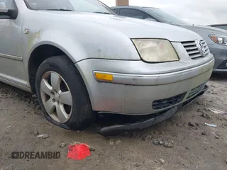 2004 Volkswagen Jetta GLS with VIN 3VWSR69MX4M065963, listed as a IAAI auction lot 41091439 with 196,158 mi miles and . Bid and sale history available at DreamBid. Image 13.