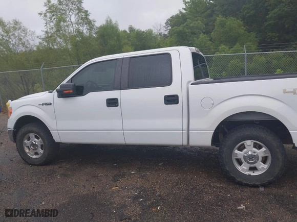 2014 Ford F-150 XL with VIN 1FTFW1EF5EFB70256, listed as a IAAI auction lot 39919684 with 329,427 mi miles. Bid and sale history available at carsss.com. Image 14.