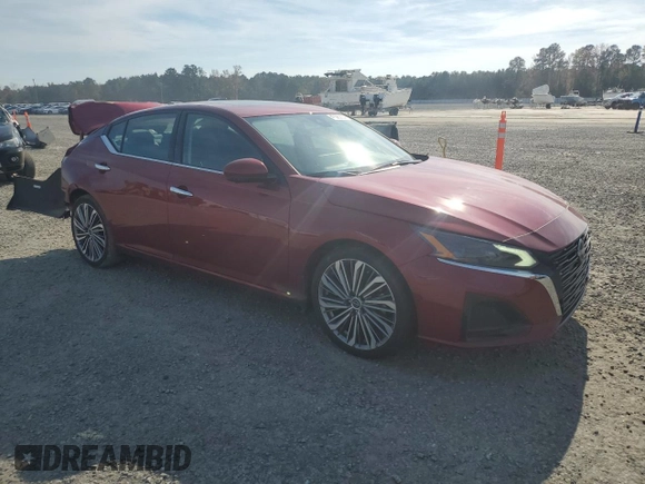 2023 Nissan Altima SL with VIN 1N4BL4EV6PN416455, listed as a Copart auction lot 80903834 with 26,920 mi miles and Salvage Title. Bid and sale history available at DreamBid. Image 4.