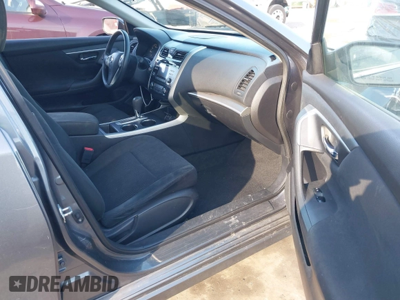 2015 Nissan Altima S with VIN 1N4AL3AP2FC116600, listed as a IAAI auction lot 41502040 with 110,383 mi miles and . Bid and sale history available at DreamBid. Image 5.