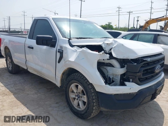 2022 Ford F-150 XL z VIN 1FTMF1CP0NKE04426, wystawiony jako IAAI lot #42320395 z przebiegiem 61 887 mil mil oraz . Historia ofert i sprzedaży dostępna na DreamBid. Obrazek 1.