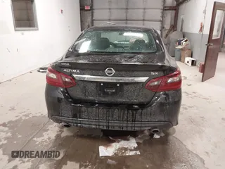 2018 Nissan Altima 2.5 S with VIN 1N4AL3APXJC109001, listed as a IAAI auction lot 41589129 with 51,036 mi miles. Bid and sale history available at carsss.com. Image 16.