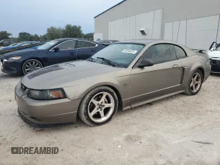 2001 Ford Mustang GT Deluxe with VIN 1FAFP42X81F232678, listed as a Copart auction lot 85596424 with 148,204 mi miles and Clean Title. Bid and sale history available at carsss.com. Image 1.