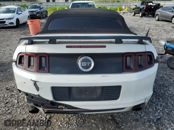 2014 Ford Mustang GT z VIN 1ZVBP8FF4E5225687, wystawiony jako Copart lot #60456165 z przebiegiem 203 180 mil mil oraz Czysty tytuł • Clean title. Historia ofert i sprzedaży dostępna na DreamBid. Obrazek 6.