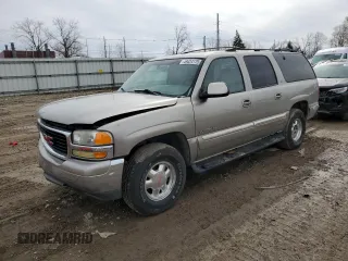 2001 GMC Yukon XL SLE with VIN 3GKFK16T21G266701, listed as a Copart auction lot 49424175 with 208,543 mi miles and Clean Title. Bid and sale history available at carsss.com. Image 1.