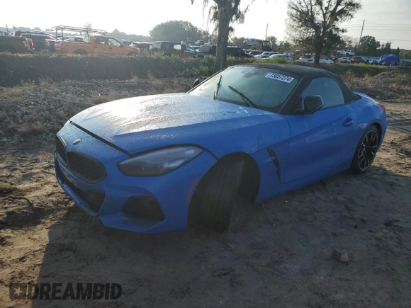 2021 BMW Z4 sDriveM40i with VIN WBAHF9C07MWX29534, listed as a Copart auction lot 73857274 with 0 mi miles and Salvage Title. Bid and sale history available at carsss.com. Image 1.