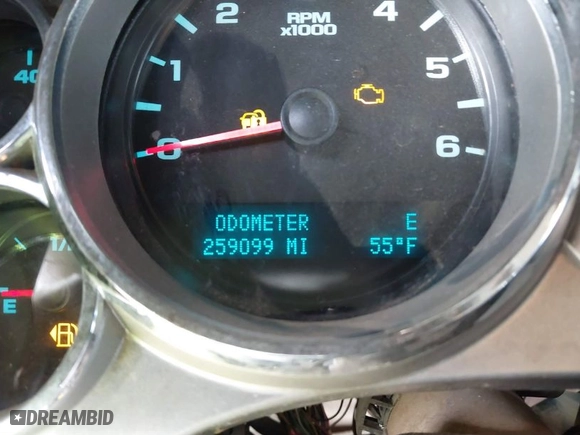 2011 Chevrolet Silverado 1500 LT with VIN 1GCRCSE06BZ210670, listed as a IAAI auction lot 41731033 with 259,099 mi miles. Bid and sale history available at carsss.com. Image 15.