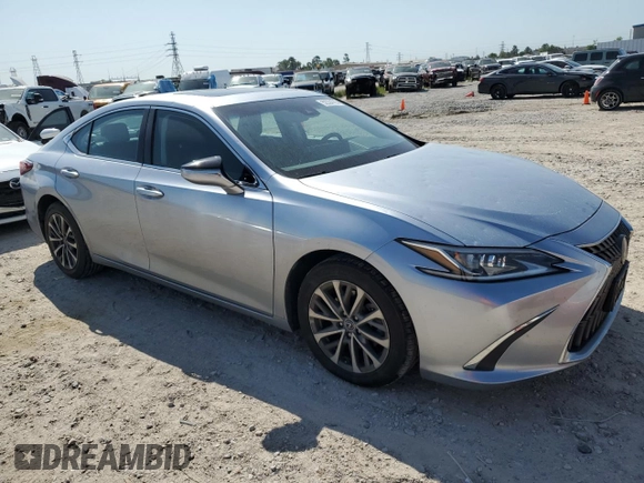 2022 Lexus ES 350 z VIN 58ACZ1B11NU134146, wystawiony jako Copart lot #52334795 z przebiegiem 34 746 mil mil oraz Czysty tytuł • Clean title. Historia ofert i sprzedaży dostępna na DreamBid. Obrazek 4.