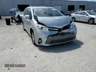 2020 Toyota Sienna XLE Auto Access Seat with VIN 5TDYZ3DC1LS074169, listed as a Copart auction lot 51479815 with 74,551 mi miles and Salvage Title. Bid and sale history available at DreamBid. Image 11.