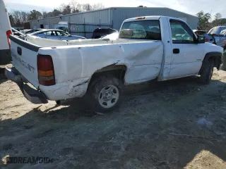 2000 Chevrolet Silverado 1500 with VIN 1GCEC14W7YE202012, listed as a Copart auction lot 44597655 with 186,252 mi miles and Clean Title. Bid and sale history available at carsss.com. Image 3.