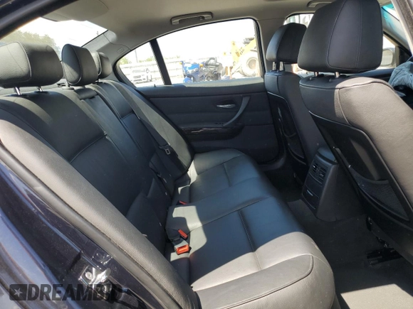 2006 BMW 3 Series 325i with VIN WBAVB13516PT14122, listed as a Copart auction lot 53424365 with 164,825 mi miles and Salvage title. Bid and sale history available at DreamBid. Image 10.