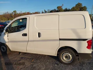 2021 Nissan NV200 SV z VIN 3N6CM0KN1MK708554, wystawiony jako IAAI lot #41264629 z przebiegiem 102 639 mil mil oraz . Historia ofert i sprzedaży dostępna na DreamBid. Obrazek 14.