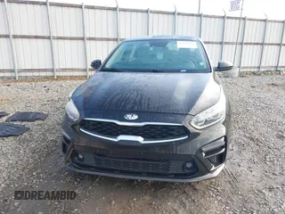 2019 Kia Forte S z VIN 3KPF34AD0KE110678, wystawiony jako IAAI lot #42148966 z przebiegiem 36 618 mil mil oraz . Historia ofert i sprzedaży dostępna na DreamBid. Obrazek 12.