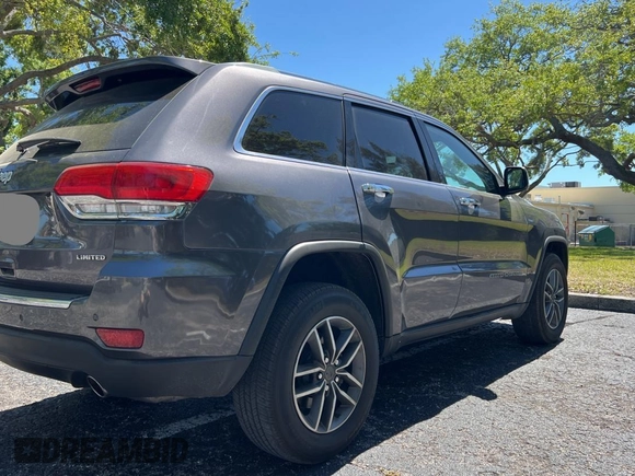 2021 Jeep Grand Cherokee 80th Anniversary with VIN 1C4RJFBG9MC564719, listed as a Copart auction lot 50026595 with 28,988 mi miles and Clean Title. Bid and sale history available at carsss.com. Image 4.