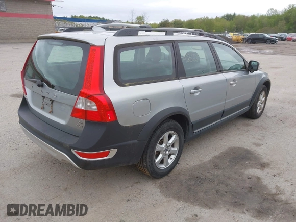 2008 Volvo XC70 z VIN YV4BZ982381032906, wystawiony jako IAAI lot #42322597 z przebiegiem 164 399 mil mil oraz . Historia ofert i sprzedaży dostępna na DreamBid. Obrazek 4.