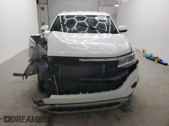 2022 Volkswagen Atlas SE with VIN 1V2LC2CAXNC227494, listed as a Copart auction lot 48955785 with 55,601 mi miles and Clean title. Bid and sale history available at DreamBid. Image 5.