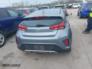 2019 Hyundai Veloster 2.0 with VIN KMHTG6AF0KU017161, listed as a IAAI auction lot 42104203 with 92,420 mi miles. Bid and sale history available at carsss.com. Image 16.