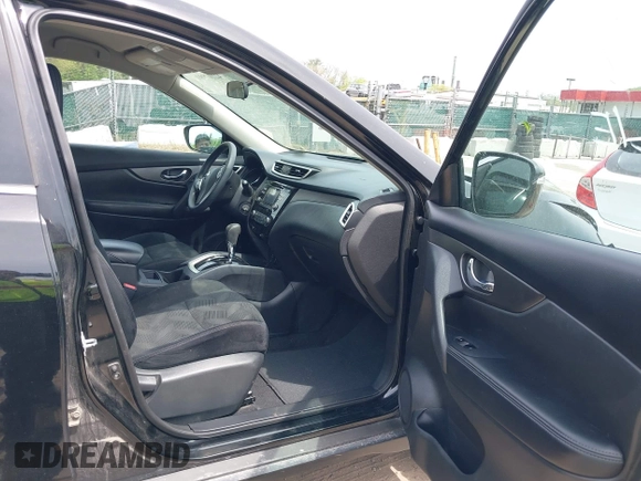 2015 Nissan Rogue SV with VIN 5N1AT2MK7FC879468, listed as a IAAI auction lot 42107991 with 160,084 mi miles. Bid and sale history available at carsss.com. Image 5.