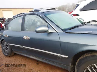 2005 Hyundai Sonata GL with VIN KMHWF25S45A122047, listed as a IAAI auction lot 41433449 with 155,848 mi miles. Bid and sale history available at carsss.com. Image 13.