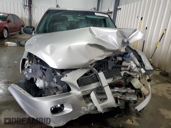 2007 Chevrolet Uplander LT w/1LT with VIN 1GNDV33W87D164255, listed as a Copart auction lot 87913845 with 130,206 mi miles and Salvage Title. Bid and sale history available at carsss.com. Image 5.