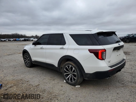 2022 Ford Explorer ST-Line with VIN 1FMSK8KH2NGA28901, listed as a Copart auction lot 48319385 with 51,394 mi miles and Clean title. Bid and sale history available at DreamBid. Image 2.