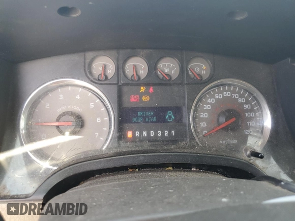 2009 Ford F-150 XL with VIN 1FTRW12889FB01747, listed as a Copart auction lot 62402315 with 332,253 mi miles and Clean title. Bid and sale history available at DreamBid. Image 9.