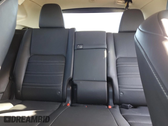 2017 Lexus NX 200t z VIN JTJBARBZ0H2128256, wystawiony jako Copart lot #52351235 z przebiegiem 98 086 mil mil oraz Szkoda całkowita • Salvage title. Historia ofert i sprzedaży dostępna na DreamBid. Obrazek 10.