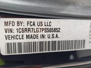 2023 Ram 1500 SLT z VIN 1C6RR7LG7PS565852, wystawiony jako IAAI lot #41871789 z przebiegiem 37 635 mil mil oraz . Historia ofert i sprzedaży dostępna na DreamBid. Obrazek 9.