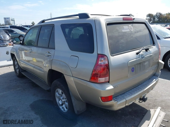 2005 Toyota 4Runner SR5 with VIN JTEZU14R950057617, listed as a IAAI auction lot 41698829 with 297,247 mi miles. Bid and sale history available at carsss.com. Image 3.