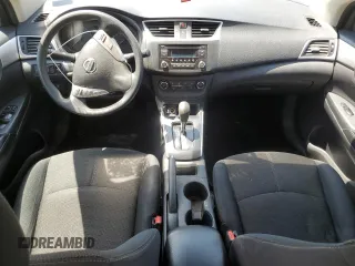 2017 Nissan Sentra SR z VIN 3N1AB7AP6HY304926, wystawiony jako Copart lot #57488185 z przebiegiem Nie podano mil oraz Czysty tytuł • Clean title. Historia ofert i sprzedaży dostępna na DreamBid. Obrazek 8.