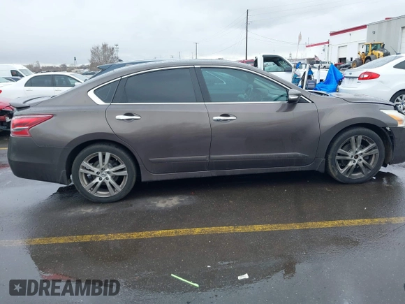 2013 Nissan Altima SV with VIN 1N4BL3AP4DC922343, listed as a IAAI auction lot 41746608 with 185,240 mi miles and . Bid and sale history available at DreamBid. Image 13.