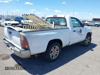 2006 Toyota Tacoma with VIN 5TENX22N06Z164962, listed as a IAAI auction lot 42067537 with 296,453 mi miles. Bid and sale history available at carsss.com. Image 4.