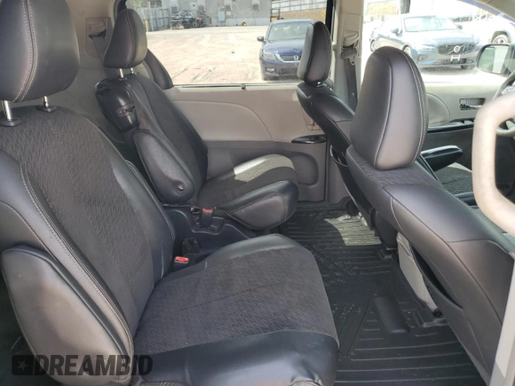 2014 Toyota Sienna SE with VIN 5TDXK3DC7ES440493, listed as a Copart auction lot 49778085 with 154,354 mi miles and Salvage Title. Bid and sale history available at DreamBid. Image 11.