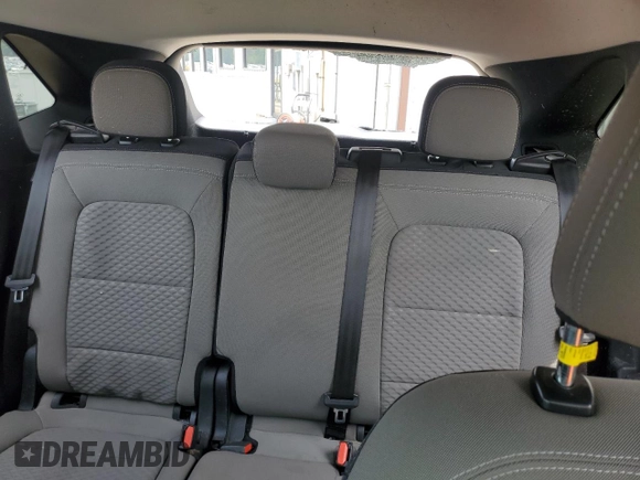 2022 Ford Escape SE with VIN 1FMCU0G63NUA47739, listed as a Copart auction lot 60136605 with 70,354 mi miles and Clean title. Bid and sale history available at DreamBid. Image 10.