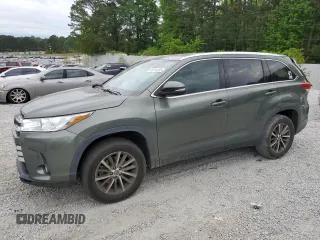 2019 Toyota Highlander SE with VIN 5TDKZRFH2KS363173, listed as a Copart auction lot 53974265 with 90,979 mi miles and Salvage title. Bid and sale history available at DreamBid. Image 1.