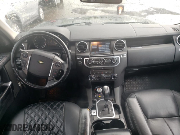 2011 Land Rover LR4 Lux with VIN SALAK2D40BA547363, listed as a Copart auction lot 56434115 with 196,798 mi miles and Clean Title. Bid and sale history available at DreamBid. Image 8.