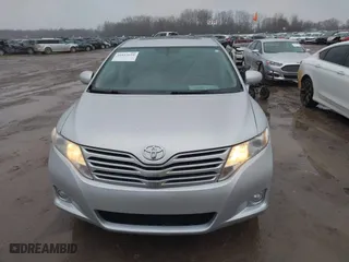 2009 Toyota Venza with VIN 4T3ZK11A69U010829, listed as a IAAI auction lot 41833610 with 194,791 mi miles. Bid and sale history available at carsss.com. Image 12.