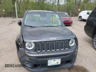 2018 Jeep Renegade Latitude with VIN ZACCJABB8JPJ55645, listed as a IAAI auction lot 42071695 with 124,067 mi miles. Bid and sale history available at carsss.com. Image 17.