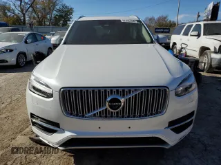 2016 Volvo XC90 T6 Inscription with VIN YV4A22PL6G1052695, listed as a Copart auction lot 82426454 with 0 mi miles and Salvage Title. Bid and sale history available at carsss.com. Image 5.