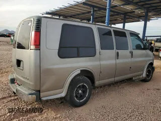 1999 Chevrolet Express with VIN 1GBFG15R6X1064605, listed as a Copart auction lot 82674014 with 289,285 mi miles and Clean Title. Bid and sale history available at carsss.com. Image 3.