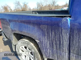 2017 Chevrolet Colorado 4WD LT with VIN 1GCHTCEN1H1223055, listed as a IAAI auction lot 41512943 with Not provided miles and . Bid and sale history available at DreamBid. Image 18.