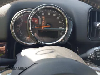 2019 MINI Countryman Cooper S с VIN WMZYT3C55K3E97201, выставлен на аукционе IAAI как лот 40550228 с пробегом Не указан миль и . История ставок и продаж доступна на DreamBid. Изображение 7.