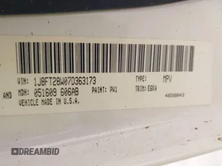 2007 Jeep Patriot Sport with VIN 1J8FT28W07D363173, listed as a IAAI auction lot 41791711 with 117,446 mi miles and . Bid and sale history available at DreamBid. Image 9.