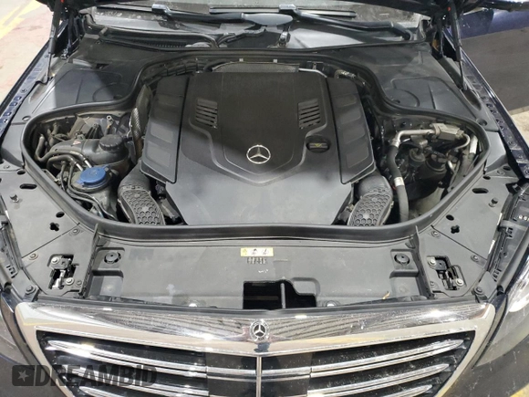 2019 Mercedes-Benz S 560 with VIN WDDUG8GB2KA472383, listed as a Copart auction lot 41736225 with 148,879 mi miles and Salvage Title. Bid and sale history available at DreamBid. Image 11.
