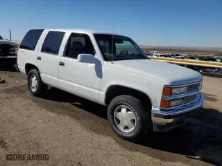 1997 Chevrolet Tahoe with VIN 1GNEK13R2VJ325435, listed as a Copart auction lot 78209554 with 213,388 mi miles and Non Repairable. Bid and sale history available at carsss.com. Image 4.