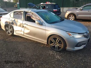 2016 Honda Accord Touring z VIN 1HGCR3F91GA026588, wystawiony jako IAAI lot #42645502 z przebiegiem 77 606 mil mil oraz . Historia ofert i sprzedaży dostępna na DreamBid. Obrazek 1.